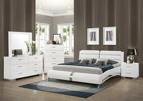 Jeremaine 4-piece Eastern King Bedroom Set Glossy White