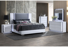 YLIME SMOOTH WHITE KING BED GROUP